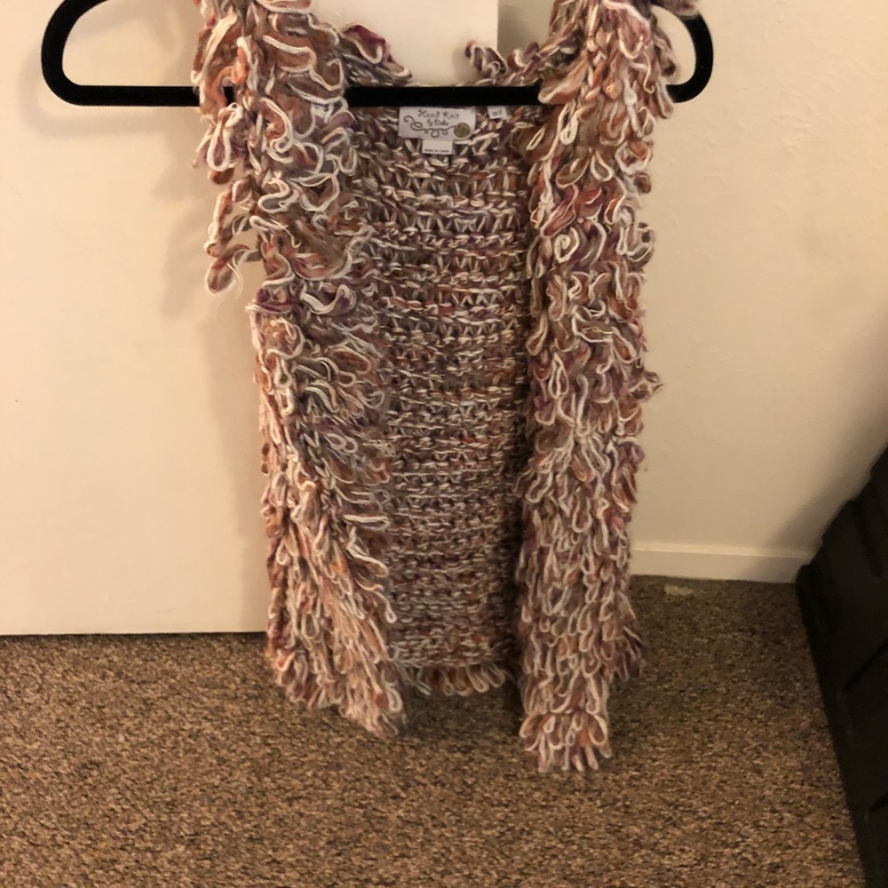 Knitted sweater vest